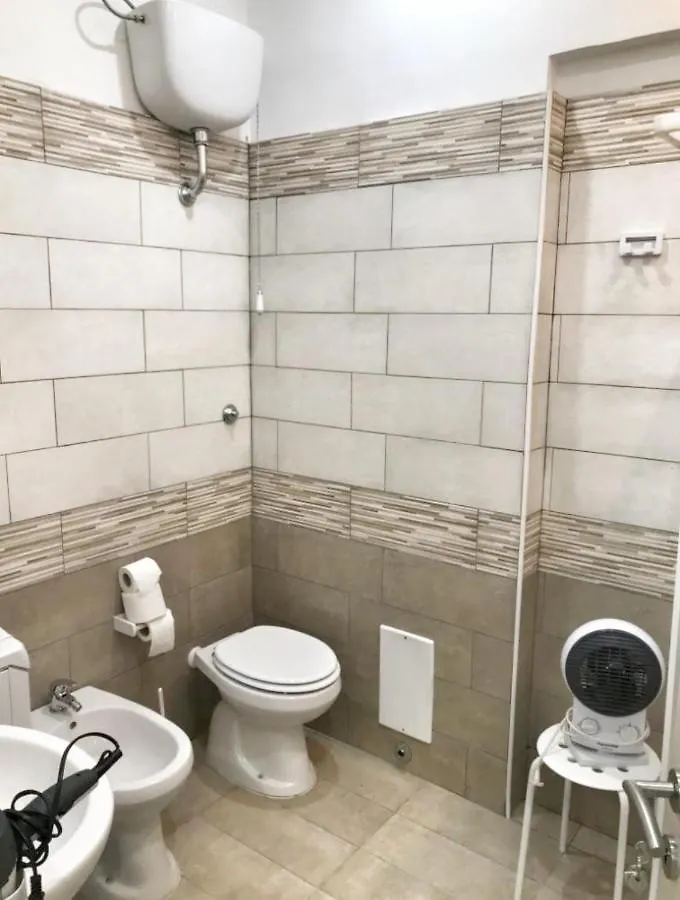 Via Nilo House Bed and Breakfast Napoli 0*,  Italien